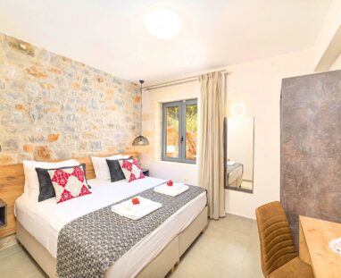 Villa Vardis Vafes Chania Crete Greece heated pool accommodation hotels_-9