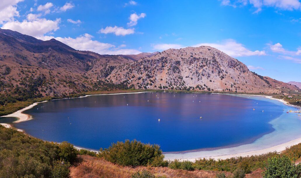 kournas-lake-villa-vardis-vafes-chania-crete-greece-heated-pool