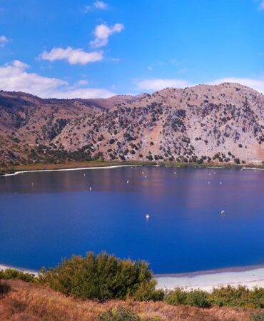 kournas-lake-villa-vardis-vafes-chania-crete-greece-heated-pool kournas-lake-villa-vardis-vafes-chania-crete-greece-heated-pool